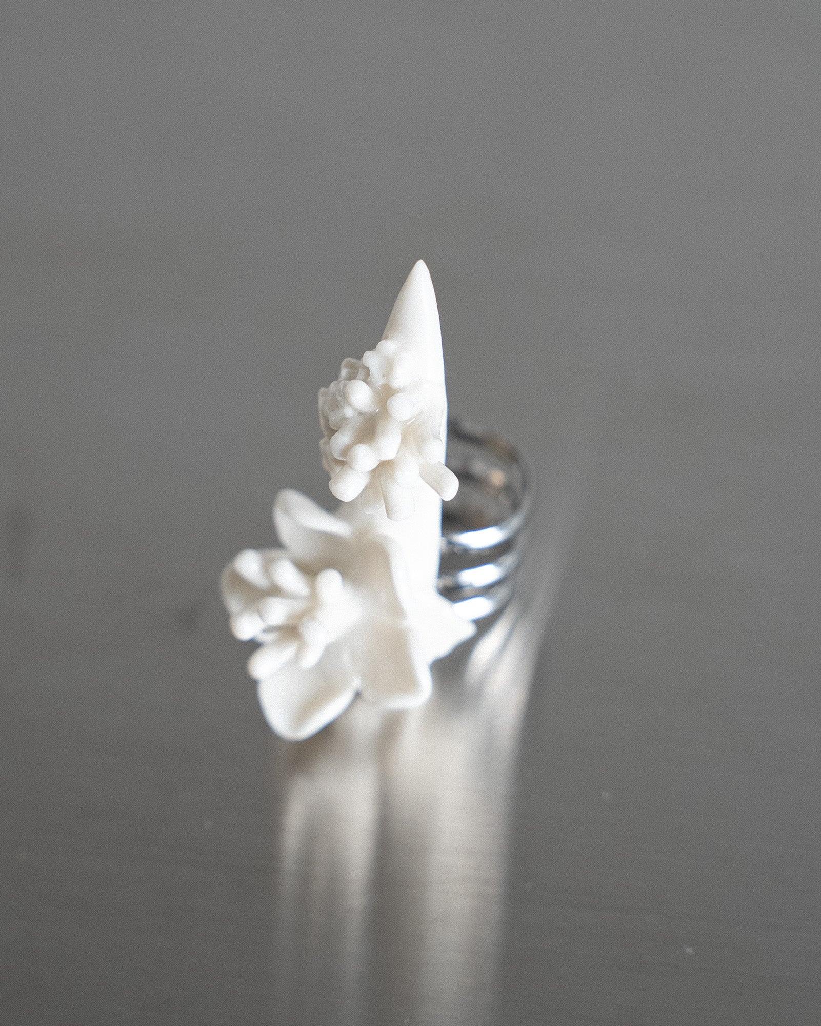 Porcelain Nail Ring “White Flower” #13 (M) by Fatma Cankaya